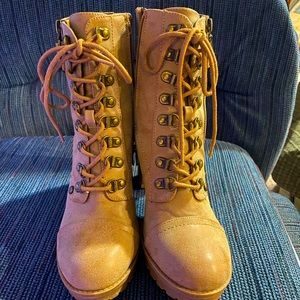 Guess ankle boots